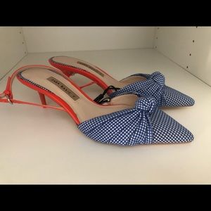 Heeled mules with straps